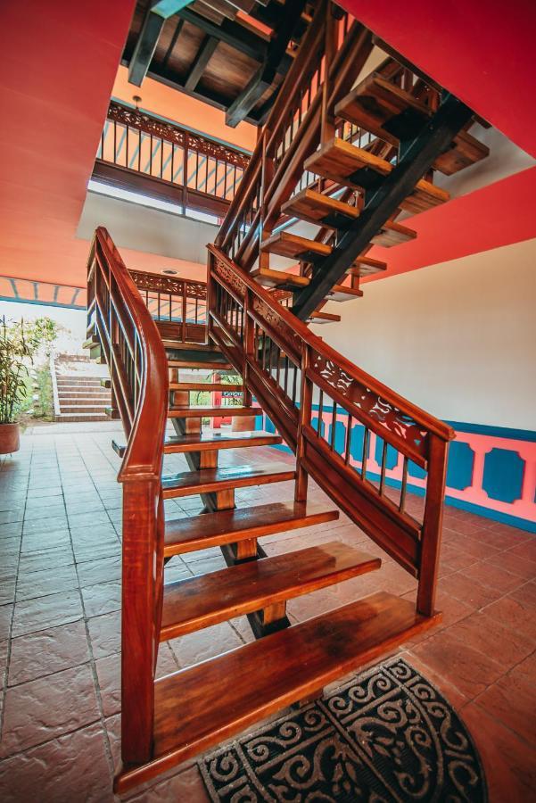 Hotel Arrayanes Del Quindio Montenegro Buitenkant foto